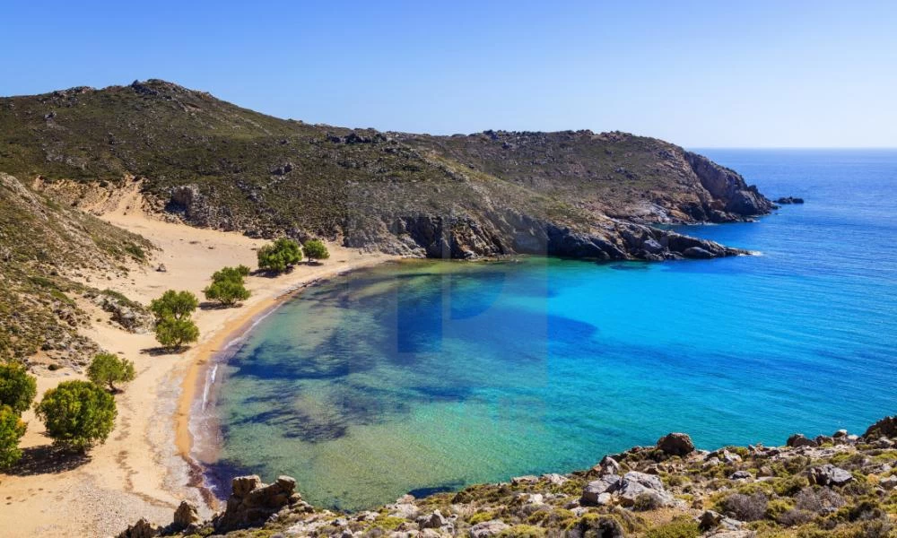 Δύο ελληνικές στις 10 «μυστικές» παραλίες της Ευρώπης